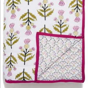 Roberta Roller Rabbit Queen Thistle Quilt